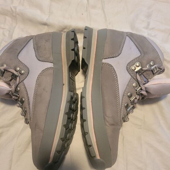 Timberland 8.5 Boots Moss Green/Beige/ Pink Trim 83373 3422 Hike, Hunt, Climb, - Picture 2 of 12